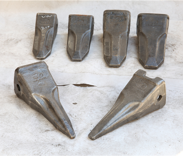 挖掘機(jī)斗齒